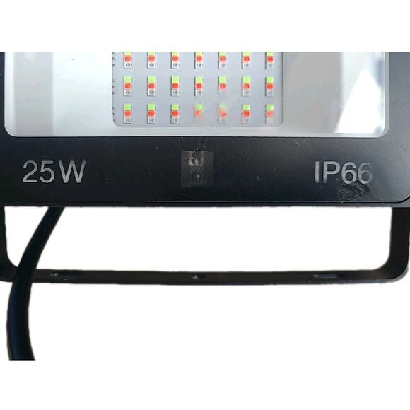 LED Flood Light 250W Equivalent Corner Unit With Stand - Picture 4 of 4